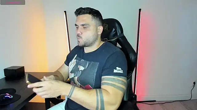 Danielbateson online show from 10-15-25, 01:52