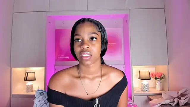 MaraBaker online show from 11-30-25, 12:39