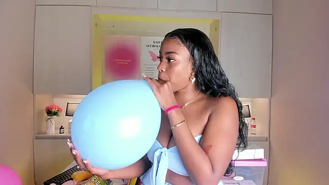 MaraBaker online show from 01-13-26, 11:47