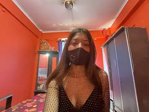 HOT HONEY10 online show from 04-23-26, 04:30
