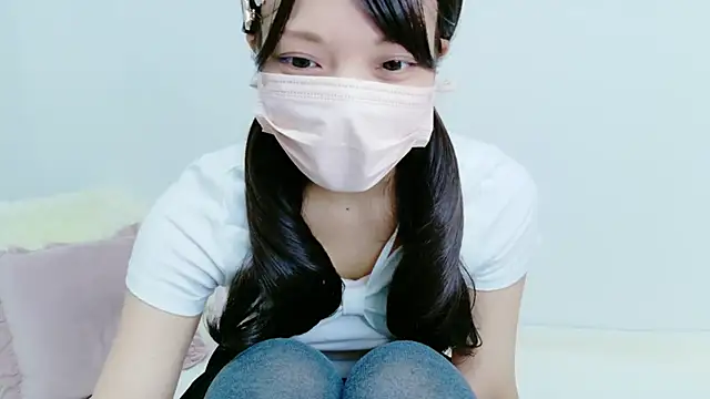 Ichikachan online show from 06-25-26, 03:15