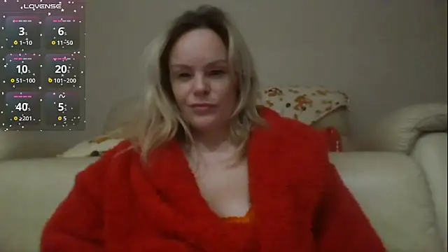 Snapshot of SUGER-SPICE chatting on 10-23-25, 07:23 SUGER-SPICE online show from 10-23-25, 07:23