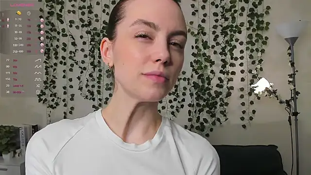 sweet and flirt online show from 10-22-25, 07:30