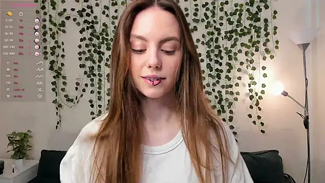 sweet and flirt online show from 10-17-25, 07:11