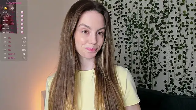 sweet and flirt online show from 11-18-25, 07:00