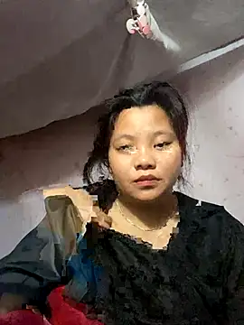 Snapshot of minyka chatting on 10-16-25, 04:26 minyka online show from 10-16-25, 04:26
