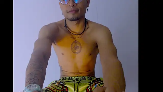 Jayden Morris online show from 03-11-26, 07:41