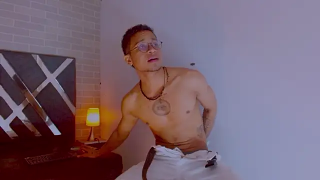 Jayden Morris online show from 02-23-26, 07:36