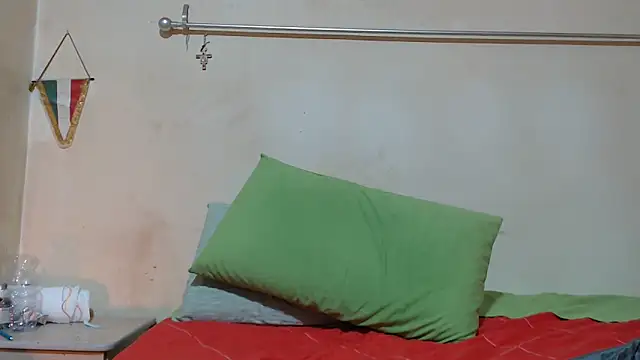 Monellaxx online show from 12-04-25, 08:30