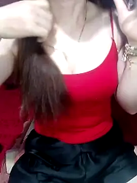 LeanaLy online show from 04-05-26, 12:28