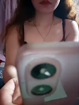 LeanaLy online show from 12-02-25, 03:07