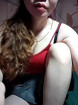 LeanaLy online show from 11-03-25, 10:24