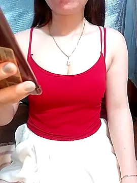 Snapshot of LeanaLy chatting on 06-17-26, 01:38 LeanaLy online show from 06-17-26, 01:38