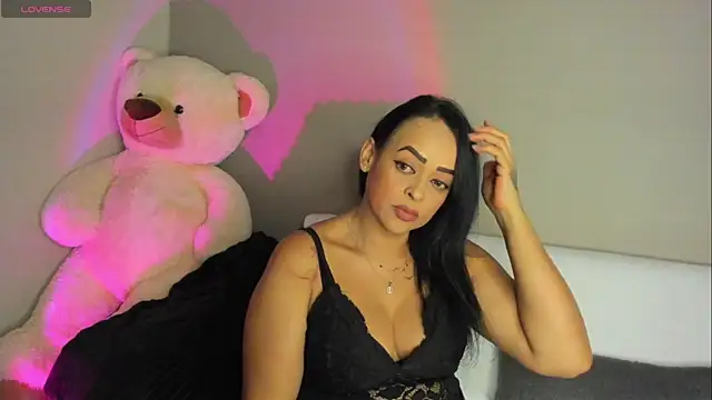 Snapshot of Karleth_jezz chatting on 11-06-25, 10:47 Karleth jezz online show from 11-06-25, 10:47