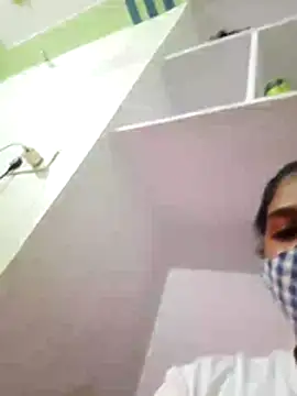 PG girl 12th online show from 12-03-25, 04:50