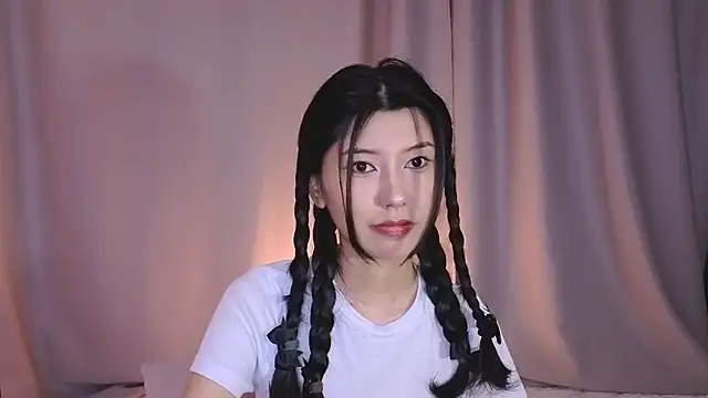 Snapshot of sunarinsun chatting on 05-12-26, 09:21 sunarinsun online show from 05-12-26, 09:21