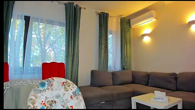 Snapshot of ExotticBeautty chatting on 10-23-25, 06:34 ExotticBeautty online show from 10-23-25, 06:34