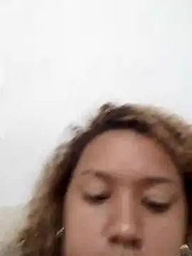 Camilanifeta online show from 12-21-25, 05:58