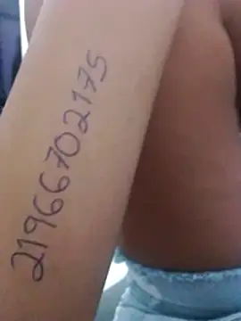 Camilanifeta online show from 04-13-26, 10:08