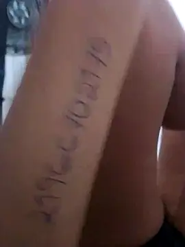 Camilanifeta online show from 02-18-26, 04:25