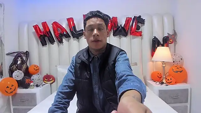 GaelCarter online show from 11-01-25, 03:46