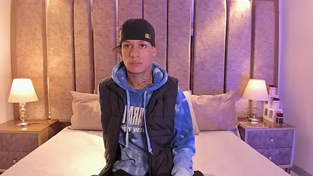 GaelCarter online show from 10-25-25, 01:05