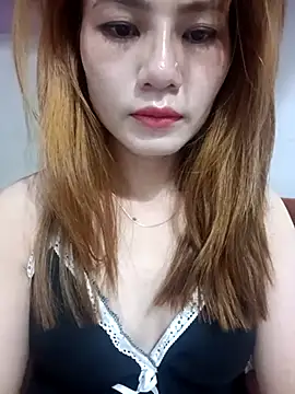 Snapshot of Labi2k chatting on 10-19-25, 07:05 Labi2k online show from 10-19-25, 07:05