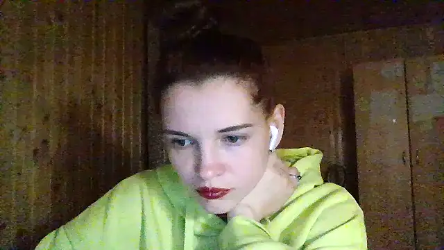 AmeliieLaFleur online show from 05-08-26, 08:01