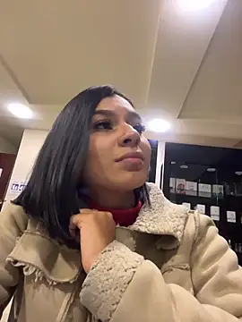 AlyssaRay online show from 04-06-26, 11:55