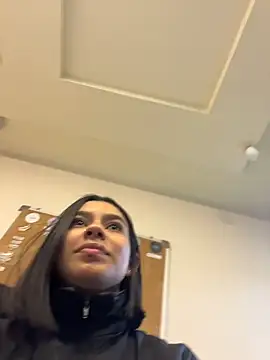 AlyssaRay online show from 02-21-26, 01:02