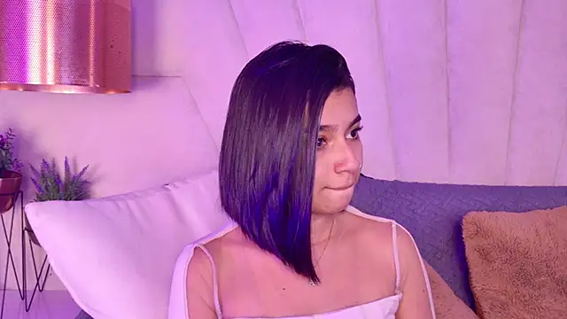 AlyssaRay online show from 12-19-25, 07:38