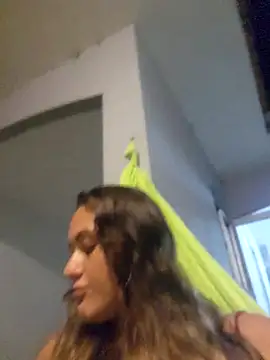 Snapshot of CllarinhaCortes chatting on 02-02-26, 02:43 CllarinhaCortes online show from 02-02-26, 02:43