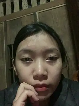 linh-lan1 online show from 02-04-26, 12:44
