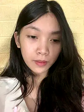 linh-lan1 online show from 10-15-25, 10:56