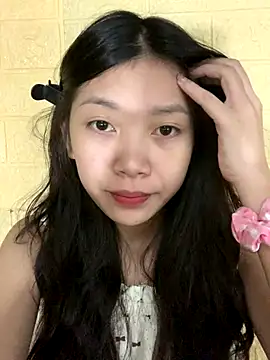 linh-lan1 online show from 10-17-25, 11:56