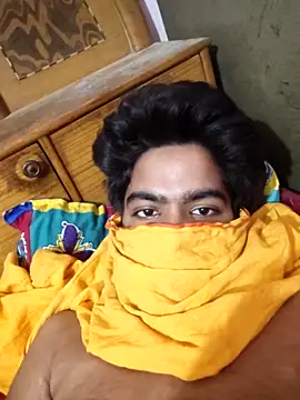 Snapshot of delhi__man_1 chatting on 04-26-26, 08:00 delhi man 1 online show from 04-26-26, 08:00