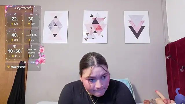 chubbykinkyygirl online show from 07-18-26, 12:47