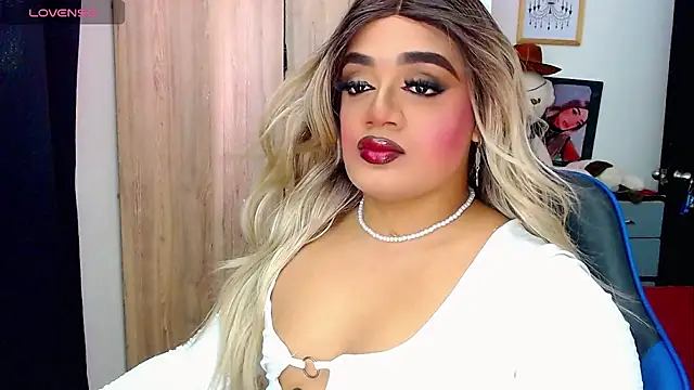 Sofiabigcock22 online show from 01-12-26, 05:31