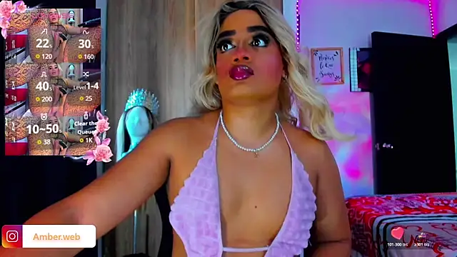Snapshot of Sofiabigcock22 chatting on 05-31-26, 12:11 Sofiabigcock22 online show from 05-31-26, 12:11