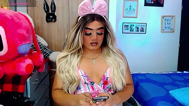 Sofiabigcock22 online show from 12-15-25, 05:02