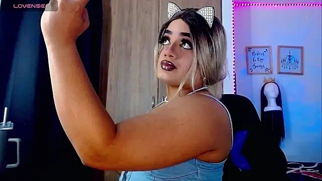 Sofiabigcock22 online show from 02-13-26, 10:37