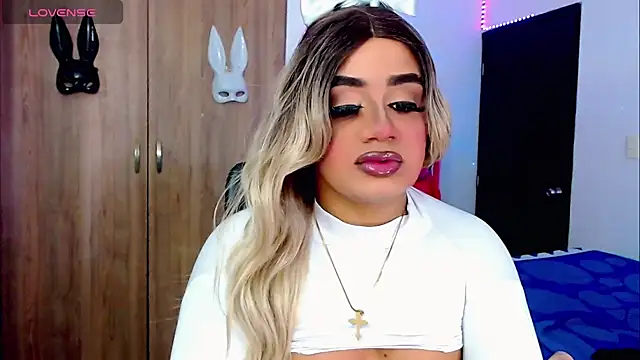 Sofiabigcock22 online show from 10-25-25, 11:53