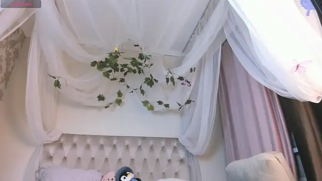 Gongjulee online show from 10-24-25, 12:31