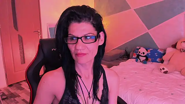 Snapshot of SweetSin40 chatting on 05-02-26, 07:08 SweetSin40 online show from 05-02-26, 07:08