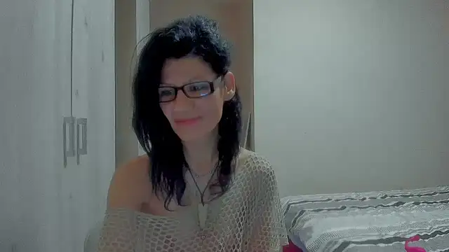 SweetSin40 online show from 12-15-25, 08:25