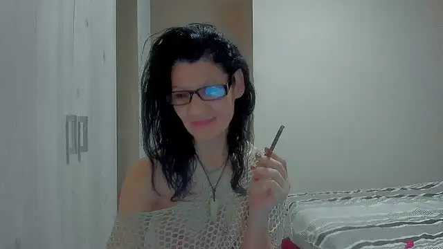 SweetSin40 online show from 12-17-25, 08:14