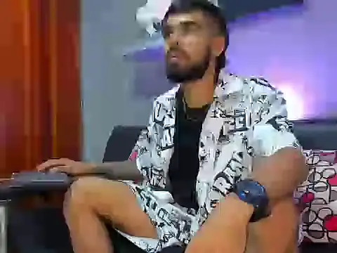 black kameron  online show from 11-02-25, 01:10