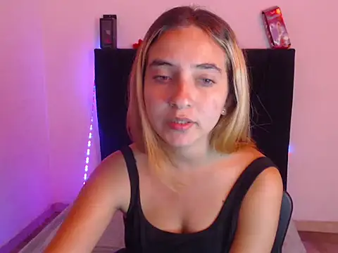 mandyy petite online show from 10-17-25, 02:48