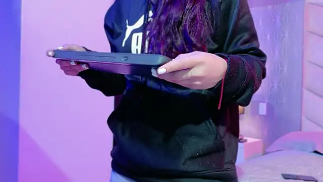 Snapshot of CARO_ADAMS1 chatting on 01-15-26, 11:46 CARO ADAMS1 online show from 01-15-26, 11:46