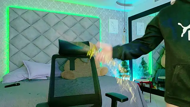 Snapshot of CARO_ADAMS1 chatting on 01-07-26, 10:53 CARO ADAMS1 online show from 01-07-26, 10:53